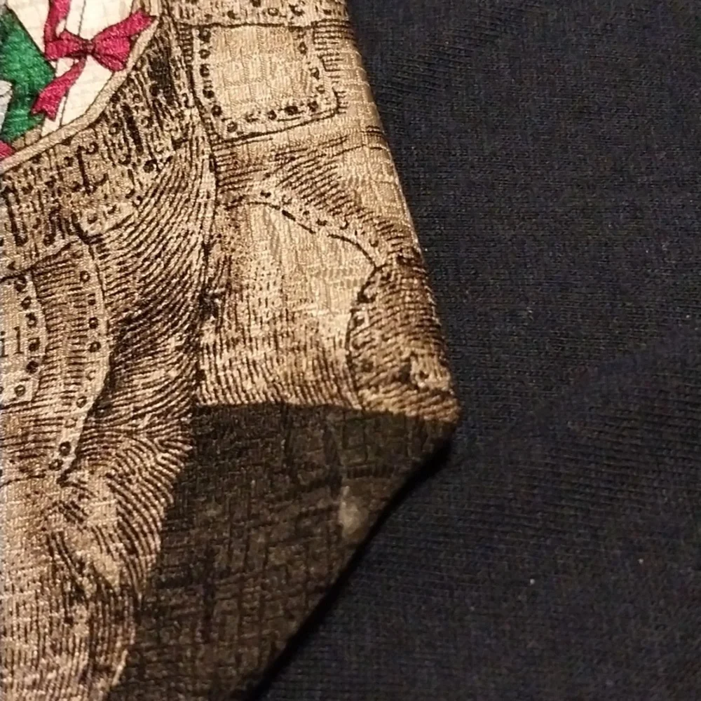 Holidays by MMC Santa Christmas Tie Wreath Mailbag - Picture 6 of 6